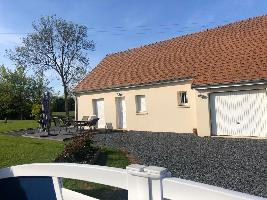 Pavillon Individuel Cricqueville-en-Bessin Exterior foto